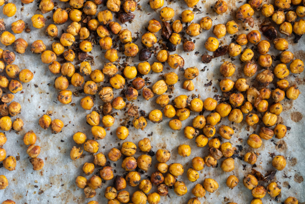 Roasted Pizza Chickpeas
