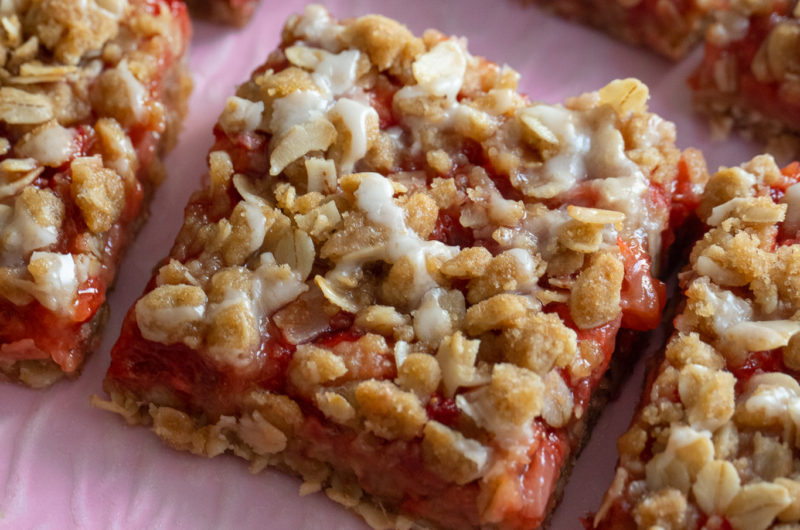 Strawberry Oat Crumble Bars