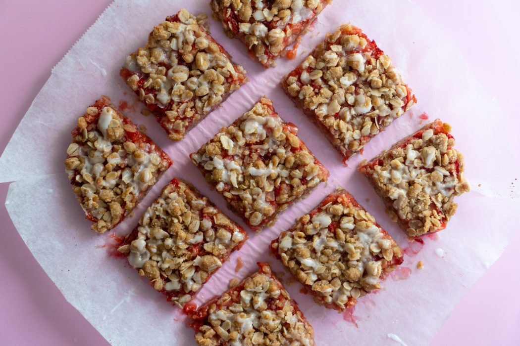Strawberry Oat Crumble Bars