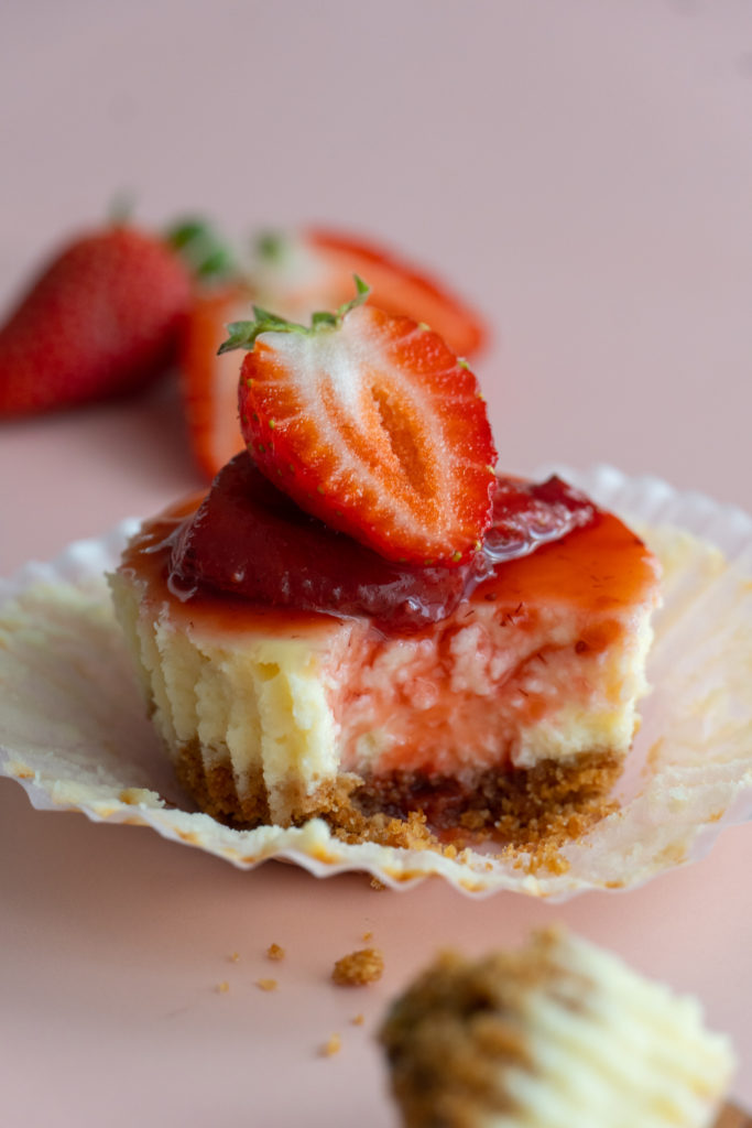 Mini Strawberry Cheesecake