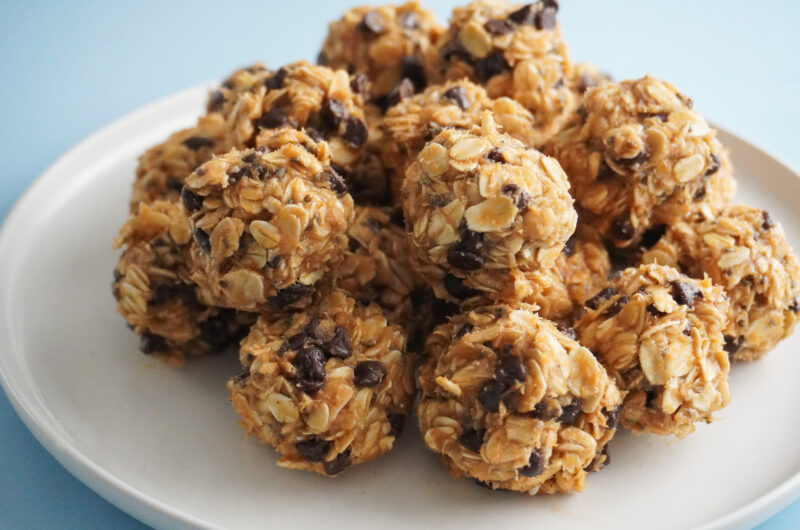 Peanut Butter Banana Energy Bites
