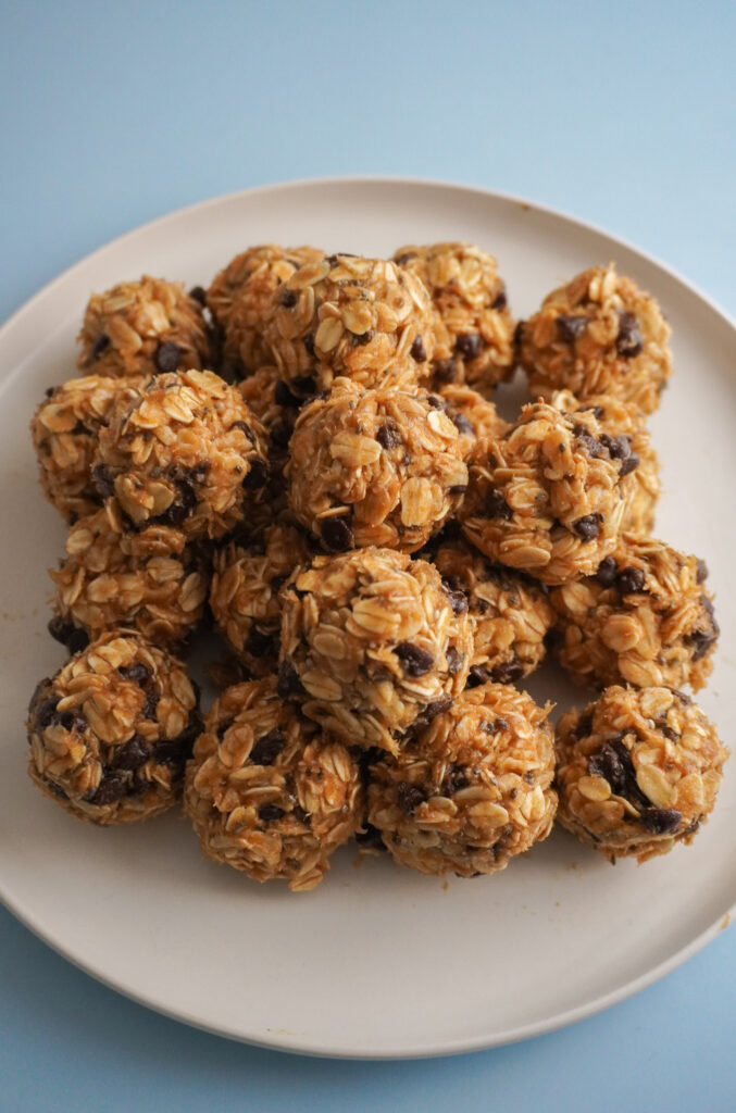 Banana Peanut Butter Energy Bites